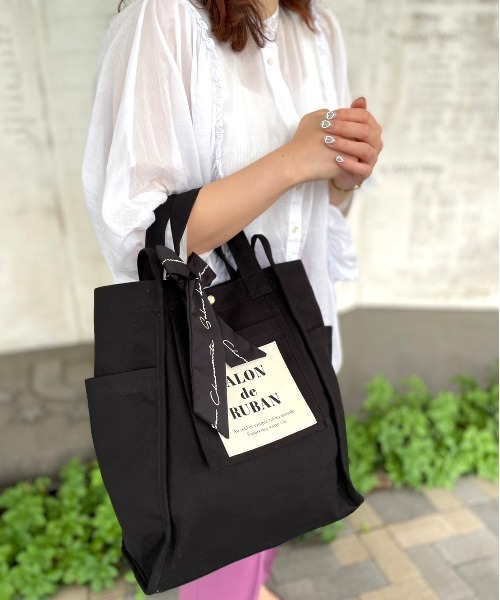 SALON de RUBAN（サロンドルヴァン）の「【SALON de RUBAN / サロン ド ルヴァン】 web限定 2way キャンバストートバッグ（トートバッグ・レディース・ホワイト/ブラック/ホワイト×ブラック・FREE）」の16枚目の写真
