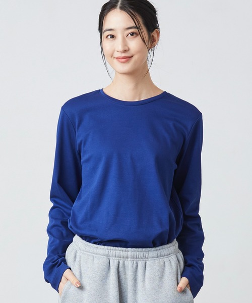 L.L.Bean(エルエルビーン)の「エル・エル・ビーン・ティ、長袖 クルーネック 米国フィット・レギュラー(Tシャツ/カットソー・レディース・ホワイト/ブラック/タン/グリーン/レッド/ブルー/ピンク/ネイビー・SMALL/MEDIUM/LARGE/X-SMALL)」の5枚目の写真