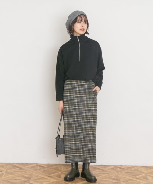 UR Lab.（アーバンリサーチラボ）の「ハーフジッププルオーバー（Tシャツ/カットソー・レディース・ブラック/ブラウン/ブルー/ピンクベージュ・FREE）」の14枚目の写真
