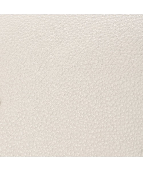 Guess（ゲス）の「KAOMA Top Handle Flap（ハンドバッグ・レディース・ブラック/ブラウン/ストーン・ONE SIZE）」の13枚目の写真