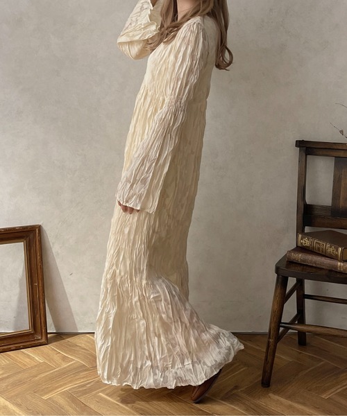 apres jour clair】フレアスリーブクリンクルワンピース【ZOZOTOWN限定