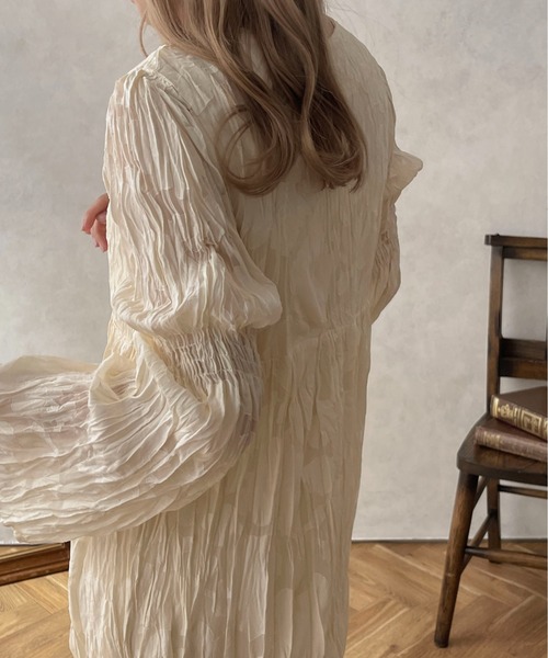 apres jour clair】フレアスリーブクリンクルワンピース【ZOZOTOWN限定