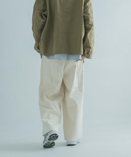 FORK&SPOON（フォークアンドスプーン）の「『セットアップ対応』FORK&SPOON　タックデニムパンツ（デニムパンツ・メンズ・ホワイト系その他/ワンウォッシュ・4/5）」の4枚目の写真