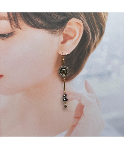 tone(トーン)の「【musk】ゴールド×天然石のロングピアス(MA)(ピアス(両耳用)・レディース・ゴールド・FREE)」の5枚目の写真