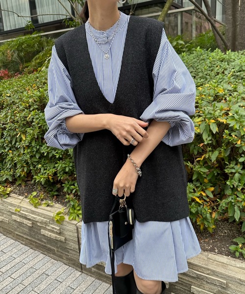 DouDou（ドゥドゥ）の「圧縮ウールベスト（ベスト・レディース・ブラック/チャコールグレー/ベージュ/ベージュ系その他・FREE）」の3枚目の写真