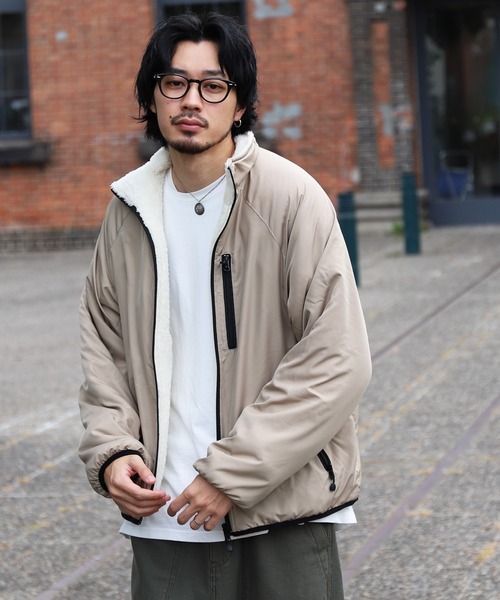 ZIP FIVE(ジップファイブ)の「【ZIP FIVE】【ZIP OUTDOOR】ナイロン フリース リバーシブル 2WAYスタンドカラーブルゾン/ボアブルゾン(ブルゾン・レディース・ブラック×ブラック/ベージュ系/カーキ系/キャメル・X-LARGE/LARGE/MEDIUM)」の8枚目の写真