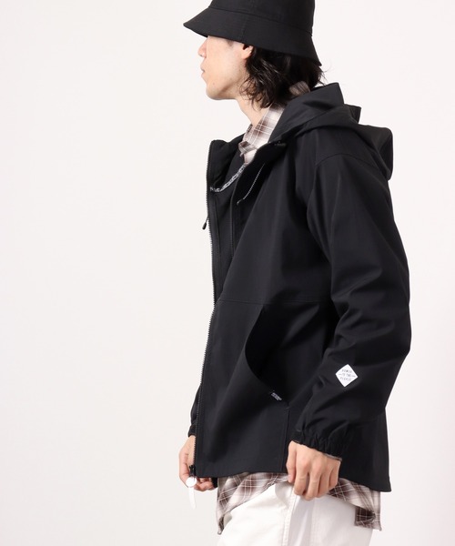 POWER TO THE PEOPLE（パワートゥーザピープル）の「POWER TO THE PEOPLE ムービング 切替スタンドジャケット（ナイロンジャケット・メンズ・マルチ/カーキ/ブラック・L/M）」の14枚目の写真