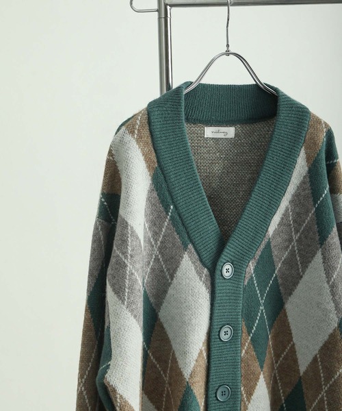 NILWAY(ニルウェイ)の「オーバーサイズダブルジャガードアーガイル柄カーディガン(カーディガン/ボレロ・メンズ・ブルー/グレイッシュベージュ/グリーン・MEDIUM/LARGE)」の5枚目の写真