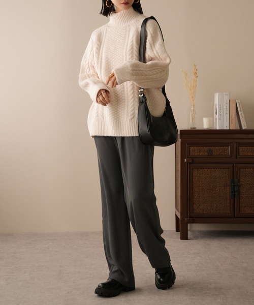 IAMUSE（アイアミューズ）の「フェイクレザーサイドベルトショルダーバッグ S0838【IAMUSE】（ショルダーバッグ・レディース・ホワイト/ブラック・FREE）」の15枚目の写真