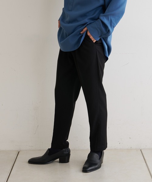 Lui's（ルイス）の「イージーテーパードスラックス（スラックス・メンズ・チャコール/ワイン/ブラック・マルチサイズ）」の7枚目の写真