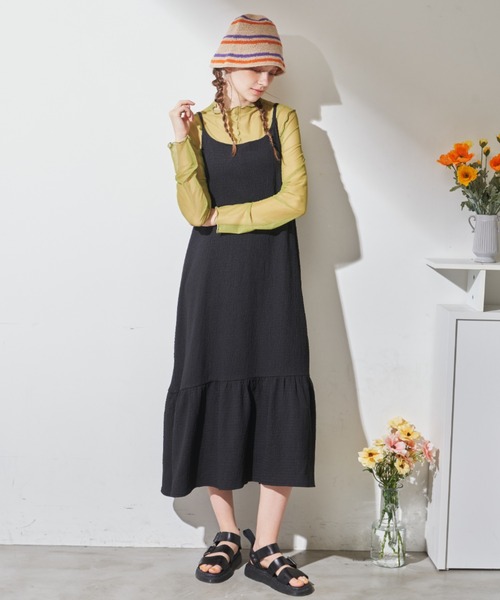 MERLOT（メルロー）の「【バックリボンで長さ調節】ぽこぽこキャミワンピース（ワンピース・レディース・オレンジ/ライトグリーン/ブラック・FREE）」の15枚目の写真