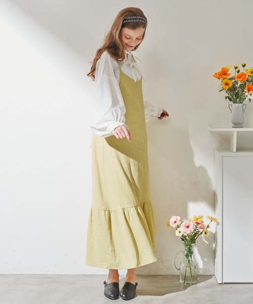 MERLOT（メルロー）の「【バックリボンで長さ調節】ぽこぽこキャミワンピース（ワンピース・レディース・オレンジ/ライトグリーン/ブラック・FREE）」の7枚目の写真