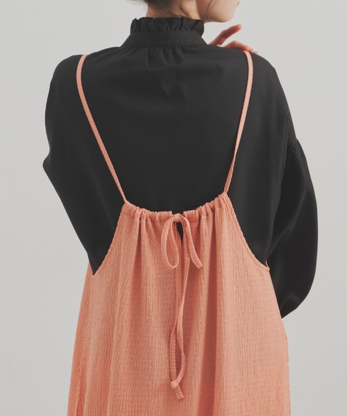 MERLOT（メルロー）の「【バックリボンで長さ調節】ぽこぽこキャミワンピース（ワンピース・レディース・オレンジ/ライトグリーン/ブラック・FREE）」の20枚目の写真