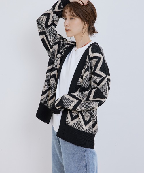 Jayro（ジャイロ）の「ジオメトリック柄ジャガードカーディガン