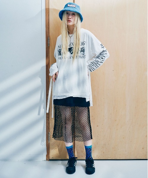 RNA（アールエヌエー）の「M2036 ANGERフォトリボンロンT（Tシャツ/カットソー・レディース・ホワイト/ライトイエロー/ブラック・MEDIUM）」の21枚目の写真