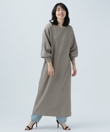 バックオープンワッフルワンピース