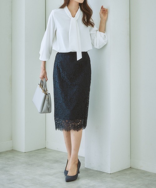 7days Life Styling（セブンデイズライフスタイリング）の「【販売終了】ストレッチパウダーサテンボウタイブラウス（シャツ/ブラウス・レディース・ネイビー/オフホワイト/ライトグレー/ミント/グレイッシュベージュ/ピンクベージュ/サックスブルー・M/S/LL/L）」の10枚目の写真