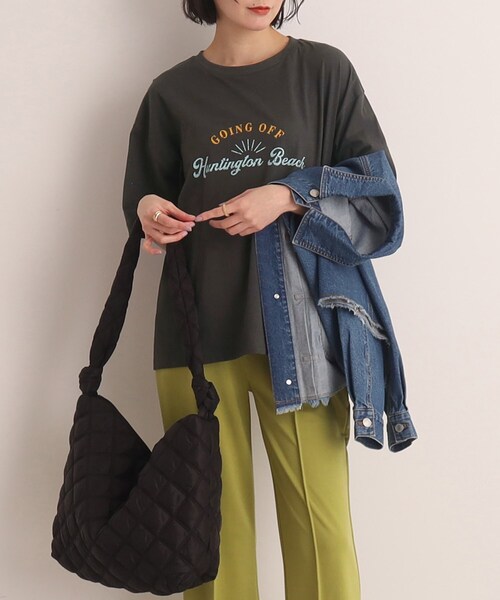 SHOO・LA・RUE（シューラルー）の「◆【プチプラ/コットン100％】選べるプリント バリエーション 大人きれい 半袖Tシャツ（Tシャツ/カットソー・レディース・ホワイト系7/ホワイト系9/ブラック系/ダークグリーン系4/チャコール/ブラック系3/ピンク系/ブラウン系その他5/ネイビー系6/ゴールド系その他5/ホワイト系3/オフホワイト・04/03/02）」の7枚目の写真