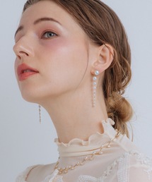 JewCas（ジュアキャス）の「JewCas パール＆チェーン3連Nuance pearlエアフィットイヤリング[JC4372]（イヤリング）」