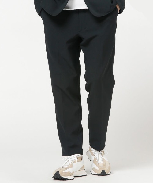 NEW BALANCE(ニューバランス)の「【別注】ニューバランス New Balance THE CITY ストレートパンツ 限定コラボ(スラックス・メンズ・グレー/ネイビー/ブラック/ベージュ/ブラック×ブラック・M/S/L/LL)」の2枚目の写真