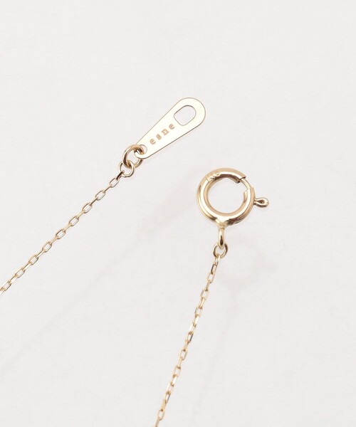 Aresense（アーセンス）の「esne/エスネ K10バーネックレス（ネックレス・レディース・ゴールド・ONE SIZE）」の5枚目の写真