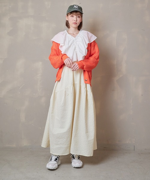 Lull（ルル）の「【Lull / ルル】ラッフルフリルブラウス（シャツ/ブラウス・レディース・ライトグレー/ブルー/ブラック/ホワイト・ONESIZE）」の12枚目の写真