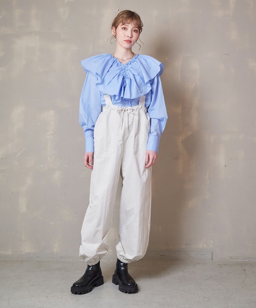 Lull（ルル）の「【Lull / ルル】ラッフルフリルブラウス（シャツ/ブラウス・レディース・ライトグレー/ブルー/ブラック/ホワイト・ONESIZE）」の15枚目の写真