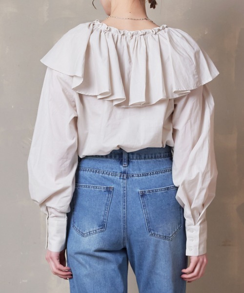 Lull（ルル）の「【Lull / ルル】ラッフルフリルブラウス（シャツ/ブラウス・レディース・ライトグレー/ブルー/ブラック/ホワイト・ONESIZE）」の6枚目の写真