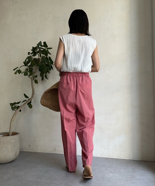 DouDou（ドゥドゥ）の「【WEB限定】ナミ柄ノースリーブトップス（タンクトップ・レディース・ブラック/ホワイト/モカ・FREE）」の9枚目の写真