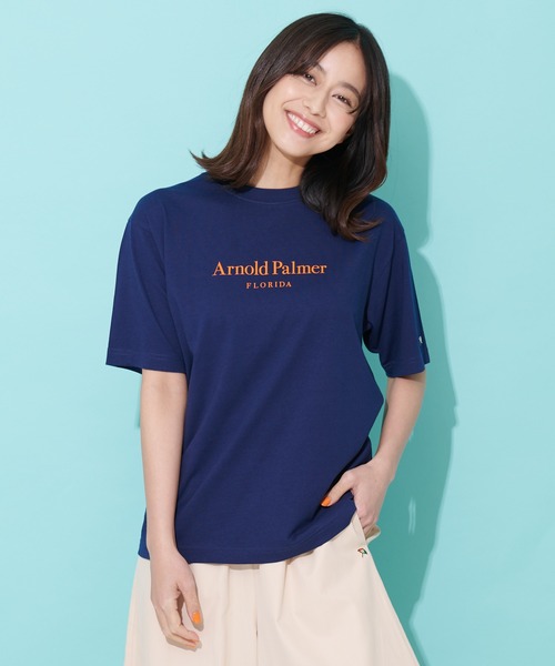 Arnold Palmer(アーノルドパーマー)の「グラフィック シェア Tシャツ(Tシャツ/カットソー・レディース・ネイビー/グリーン/ホワイト/ブラック・XS/S/M/L/LL)」の4枚目の写真