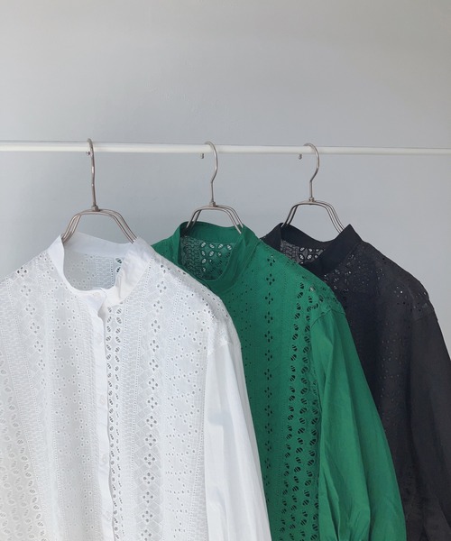 AS KNOW AS plus（アズノゥアズプラス）の「○刺繍レース切替え5分袖チュニック（チュニック・レディース・グリーン/オフホワイト/ブラック・FREE）」の9枚目の写真