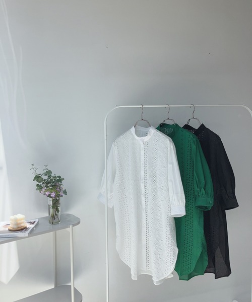 AS KNOW AS plus（アズノゥアズプラス）の「○刺繍レース切替え5分袖チュニック（チュニック・レディース・グリーン/オフホワイト/ブラック・FREE）」の6枚目の写真