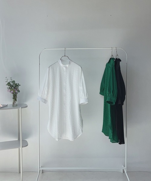 AS KNOW AS plus（アズノゥアズプラス）の「○刺繍レース切替え5分袖チュニック（チュニック・レディース・グリーン/オフホワイト/ブラック・FREE）」の15枚目の写真