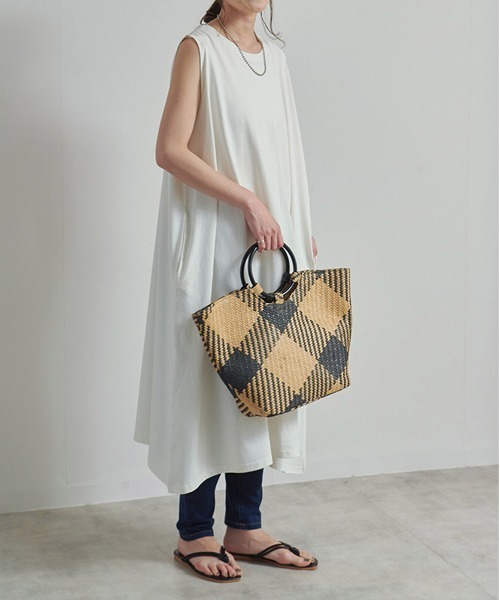 CALIFORNIA OUTFITTERS（カリフォルニア アウトフィッターズ）の「1-空紡糸ノースリーブワンピース/ノースリーブ ロングワンピース/ Aライン/ コットン【Maison select -メゾンセレクト-】（ワンピース・レディース・アイボリー/ブラック/モカ・FREE）」の12枚目の写真