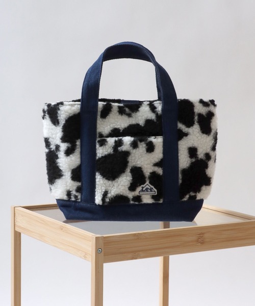 Lee(リー)の「Lee(リー)ボア×コーデュロイミニトートバック メンズ レディース ユニセックス/無地/牛柄(トートバッグ・レディース・オフホワイト/ホワイト×ブラック/ベージュ・FREE)」の2枚目の写真