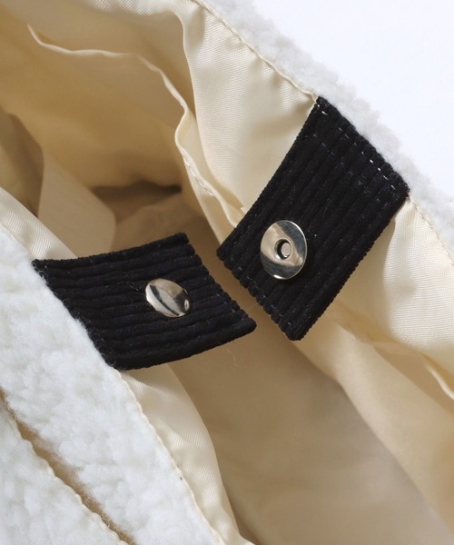 Lee(リー)の「Lee(リー)ボア×コーデュロイミニトートバック メンズ レディース ユニセックス/無地/牛柄(トートバッグ・レディース・オフホワイト/ホワイト×ブラック/ベージュ・FREE)」の9枚目の写真