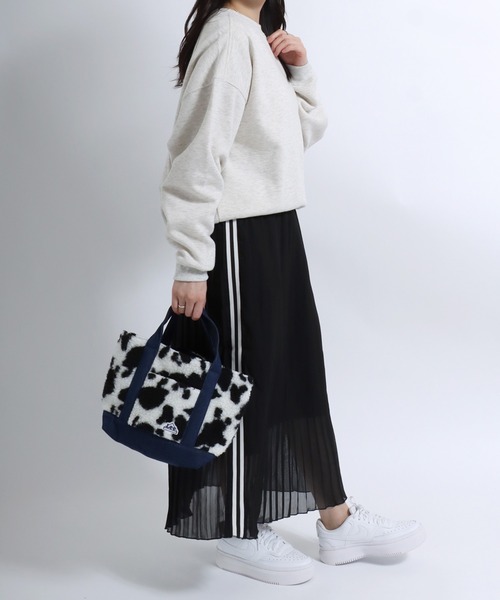 Lee(リー)の「Lee(リー)ボア×コーデュロイミニトートバック メンズ レディース ユニセックス/無地/牛柄(トートバッグ・レディース・オフホワイト/ホワイト×ブラック/ベージュ・FREE)」の13枚目の写真