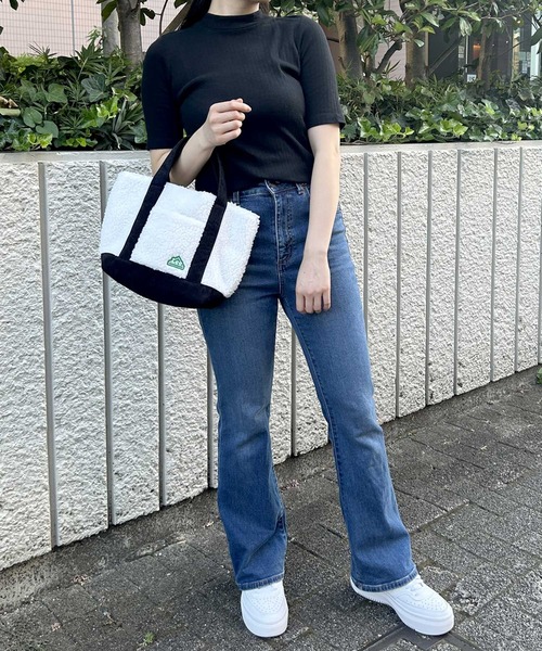 Lee(リー)の「Lee(リー)ボア×コーデュロイミニトートバック メンズ レディース ユニセックス/無地/牛柄(トートバッグ・レディース・オフホワイト/ホワイト×ブラック/ベージュ・FREE)」の17枚目の写真