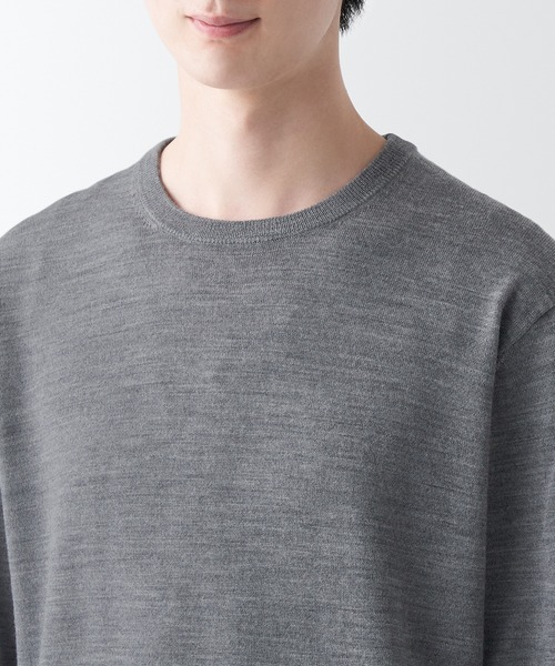 無印良品（ムジルシリョウヒン）の「洗えるウールハイゲージクルー