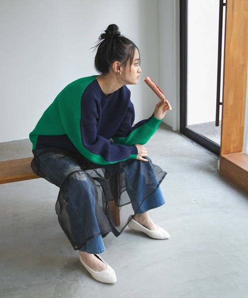 bohmal(ボマール)の「ポインテッドトゥファーパンプス(パンプス・レディース・ブラック/アイボリー・23.0cm/23.5cm/24.0cm/24.5cm)」の11枚目の写真