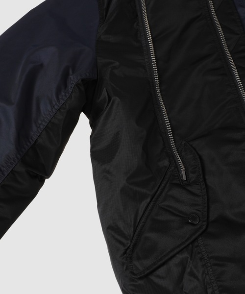 FACETASM（ファセッタズム）の「AVIREX×FACETASM×DOGS MA-1 JACKET（MA-1・レディース・ブラック/カーキ・00）」の15枚目の写真