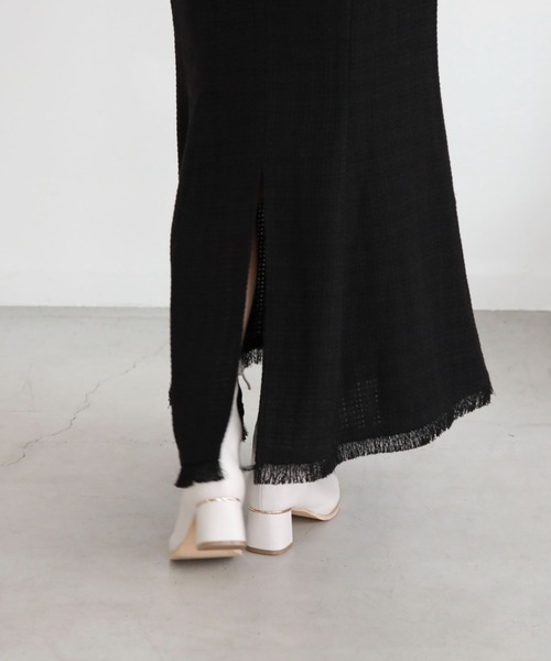 archives（アルシーヴ）の「ツイードフリンジマーメイドスカート（スカート・レディース・チャコールグレー/アイボリー/ブラック・MEDIUM）」の15枚目の写真
