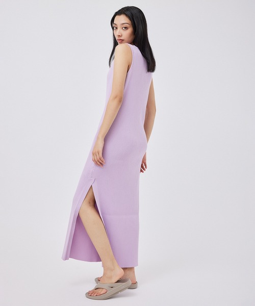 NERGY（ナージー）の「スポンジニットリブワンピース（ワンピース・レディース・ラベンダー/スミクロ/ベージュ/ライトグレー・FREE）」の4枚目の写真