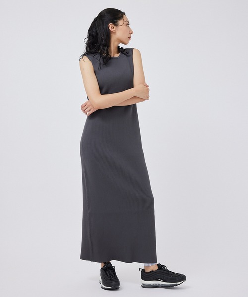 NERGY（ナージー）の「スポンジニットリブワンピース（ワンピース・レディース・ラベンダー/スミクロ/ベージュ/ライトグレー・FREE）」の11枚目の写真