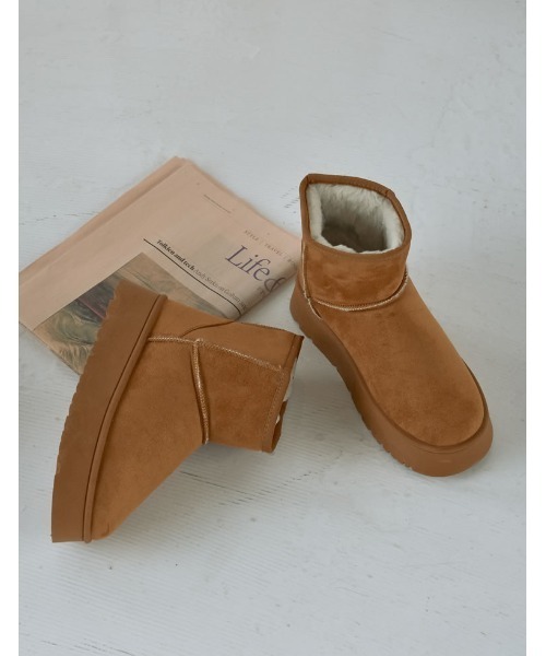 Re:EDIT（リエディ）の「[大きいサイズ有]厚底ショートムートンブーツ（ブーツ・レディース・アイボリー/キャメル/ブラック/ベージュ・MEDIUM/SMALL/XX-LARGE/X-LARGE/LARGE）」の11枚目の写真