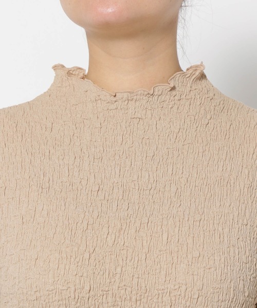 mysty woman（ミスティウーマン）の「シャーリングハイネックプルオーバー　997010（Tシャツ/カットソー・レディース・アイボリー/ブラック/ライトベージュ・FREE）」の17枚目の写真