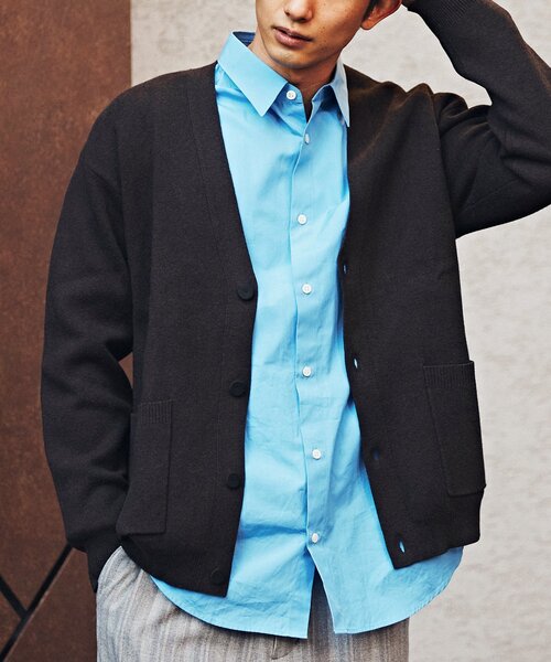 EDIFICE(エディフィス)の「コットン/カシミヤ スムースニット Vネックカーディガン(カーディガン/ボレロ・メンズ・ライトグレー/ブラウン/ブラック/ピンク/ブルー系その他・SMALL/MEDIUM/LARGE)」の3枚目の写真