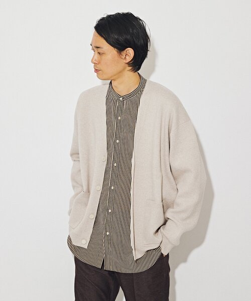 EDIFICE(エディフィス)の「コットン/カシミヤ スムースニット Vネックカーディガン(カーディガン/ボレロ・メンズ・ライトグレー/ブラウン/ブラック/ピンク/ブルー系その他・SMALL/MEDIUM/LARGE)」の12枚目の写真