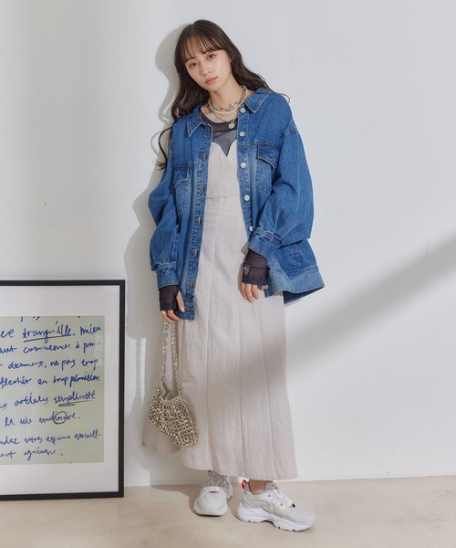 VIS(ビス)の「【洗える】バックベルトオーバーサイズデニムジャケット(デニムジャケット・レディース・ブルー系その他6・FREE)」の6枚目の写真