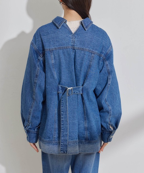VIS(ビス)の「【洗える】バックベルトオーバーサイズデニムジャケット(デニムジャケット・レディース・ブルー系その他6・FREE)」の14枚目の写真